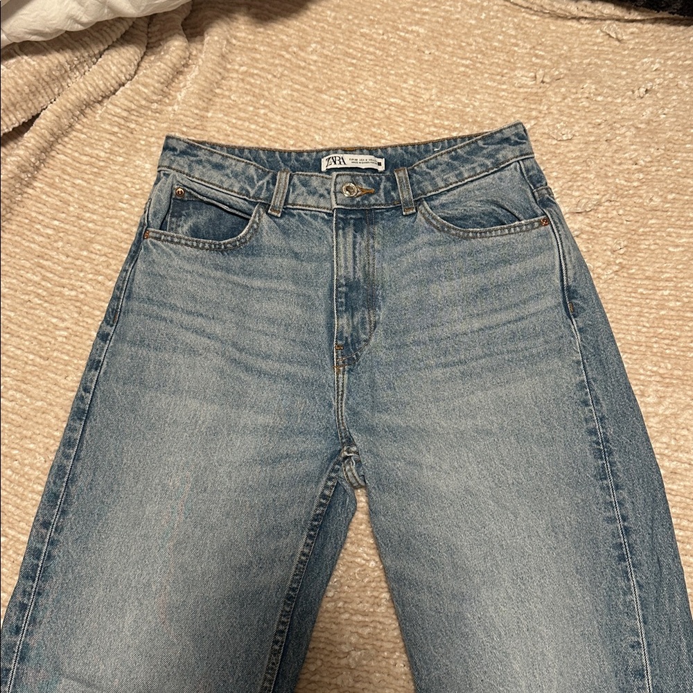 Zara Light Blue Denim Jeans